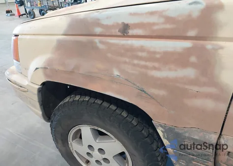 1994 Jeep Grand Cherokee Laredo из США, поврежденный, VIN 1J4GZ58Y6RC351819